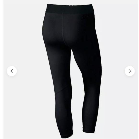 NWT NIKE PRO Women's Training Yoga/Gym/Run Capris-Black SIZE M Mid-Rise - Picture 2 of 9